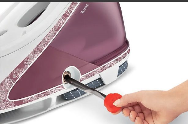 اتو بخار مخزن دار تفال 2600 وات مدل gv9566