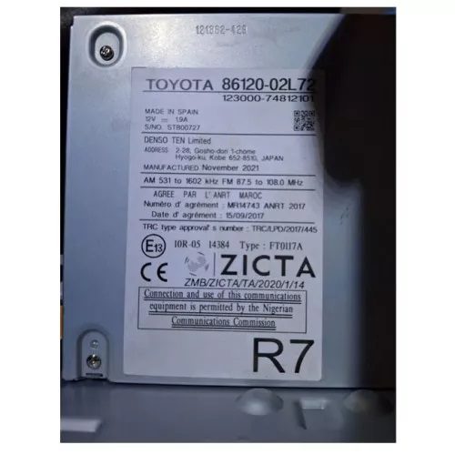 پخش فابریک خودرو و مانیتور تویوتا کرولا 2017 Toyota Corolla